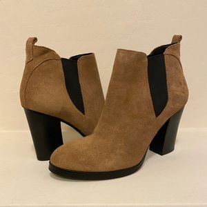Marc fisher heeled boots size 9 1/2 women’s